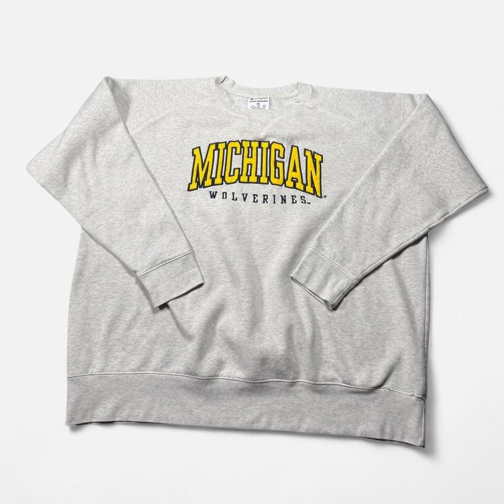 Champion Michigan Wolverines heather gray crewneck sweatshirt, size 2XL